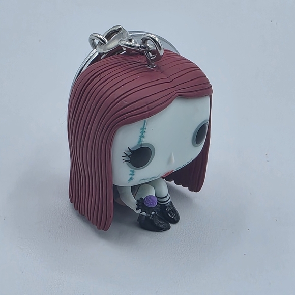 Funko Pocket Pop! The Nightmare Before Christmas Sally Seated Keychain - Picture 2 of 5